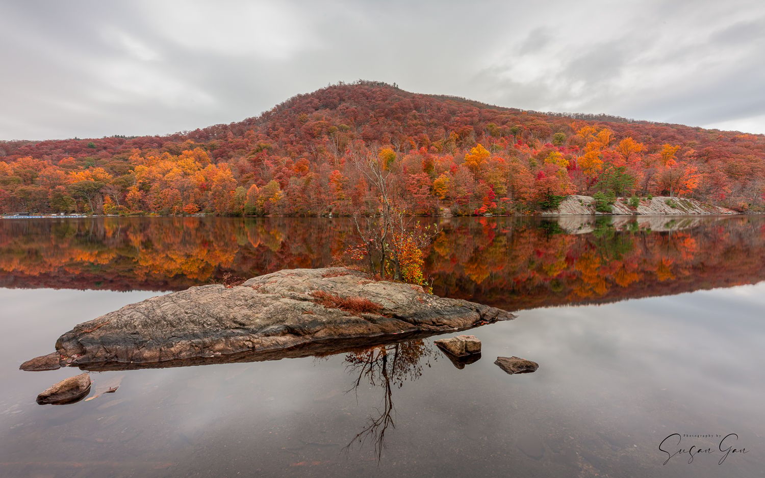 Hessian Lake, USA