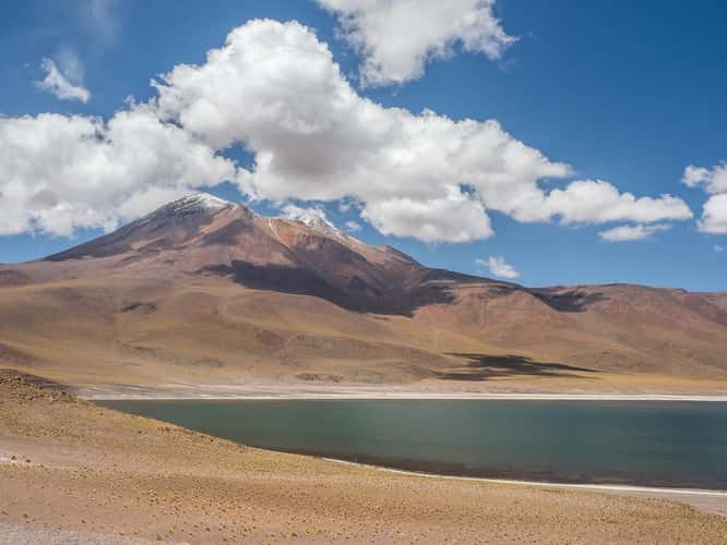 Laguna Miniques Overview, Lagunas Miñiques