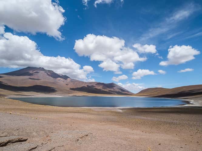 Laguna Miniques Overview, Lagunas Miñiques