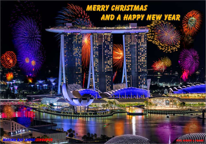 Laser Show at Marina Bay from Esplanade Bridge
