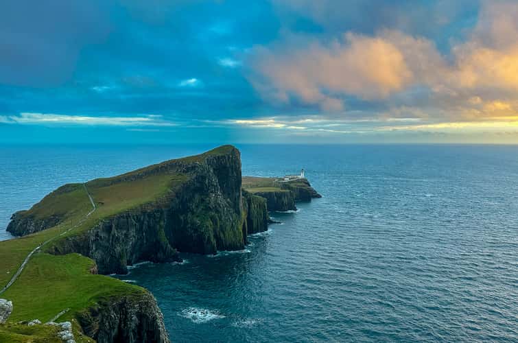 Neist Point Lighthouse, Skye