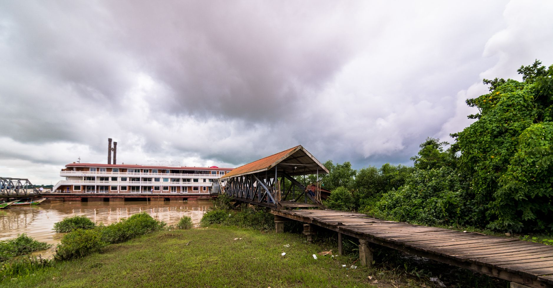 Porto di Yangon, Myanmar