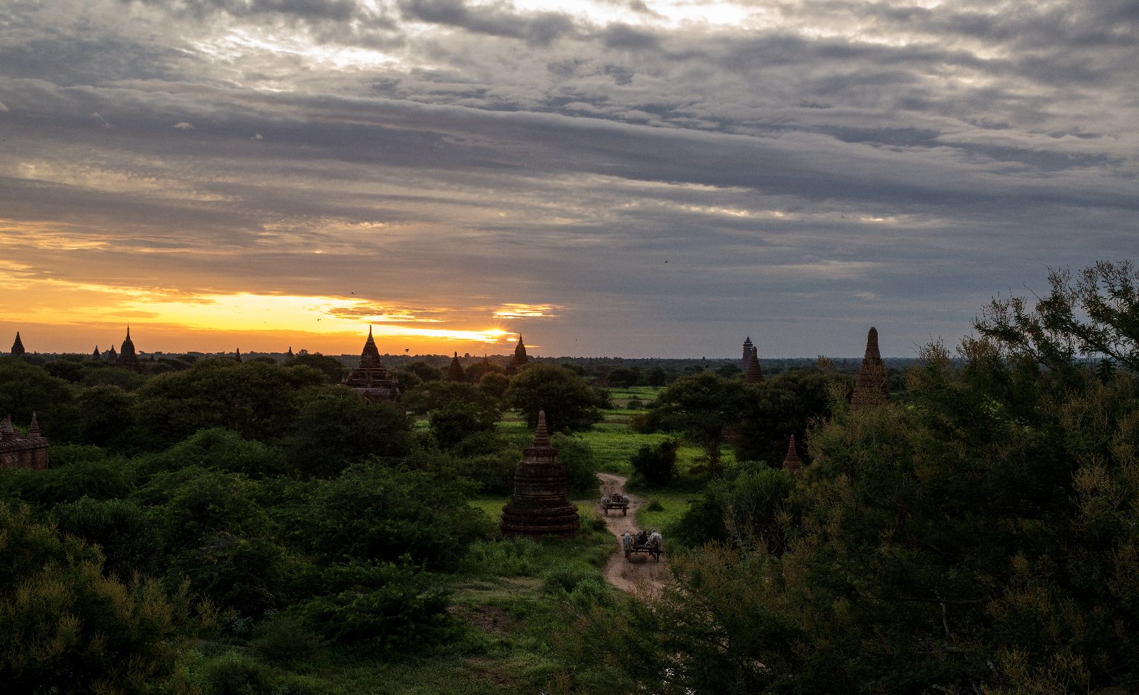 Shwe Nan Yin Taw Complex, Myanmar