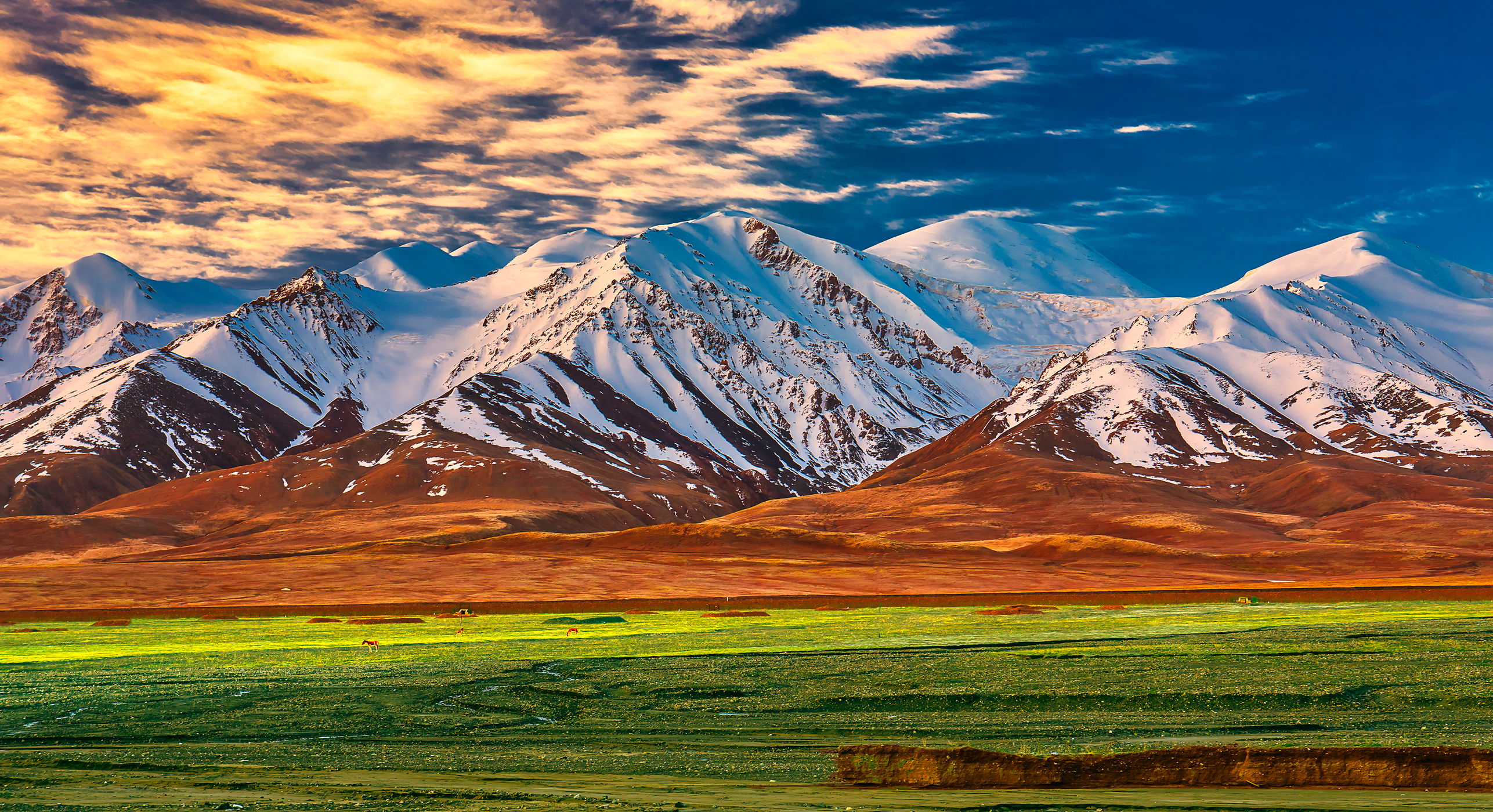 Sob Sangri Peak of Kunlun Mountains, China