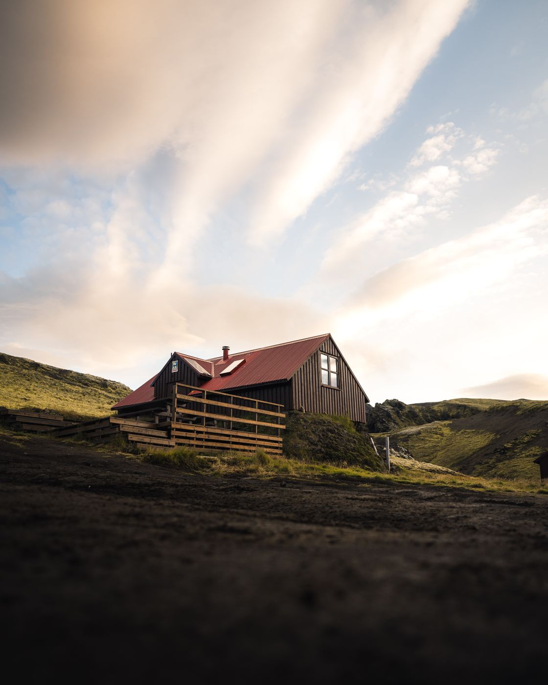 Sveinstindur hut, Front View, Iceland