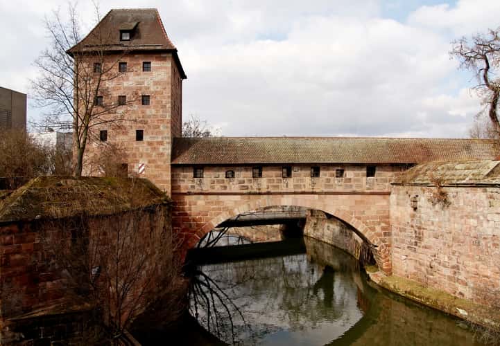 Turm Blaues B