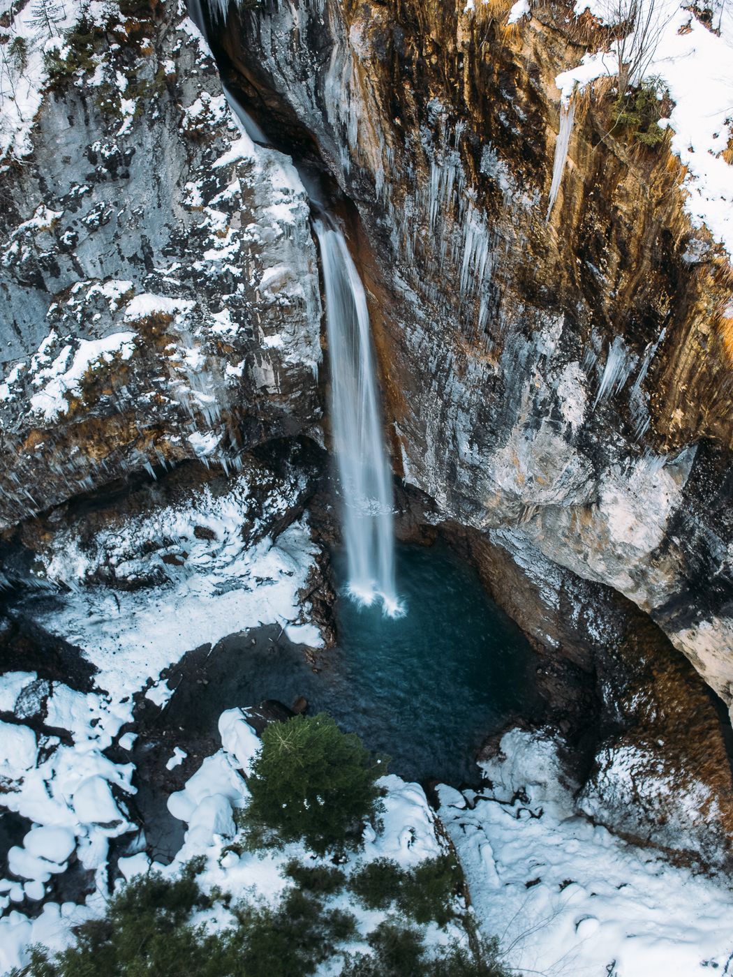 Berglistüber Waterfall (Drone), Switzerland