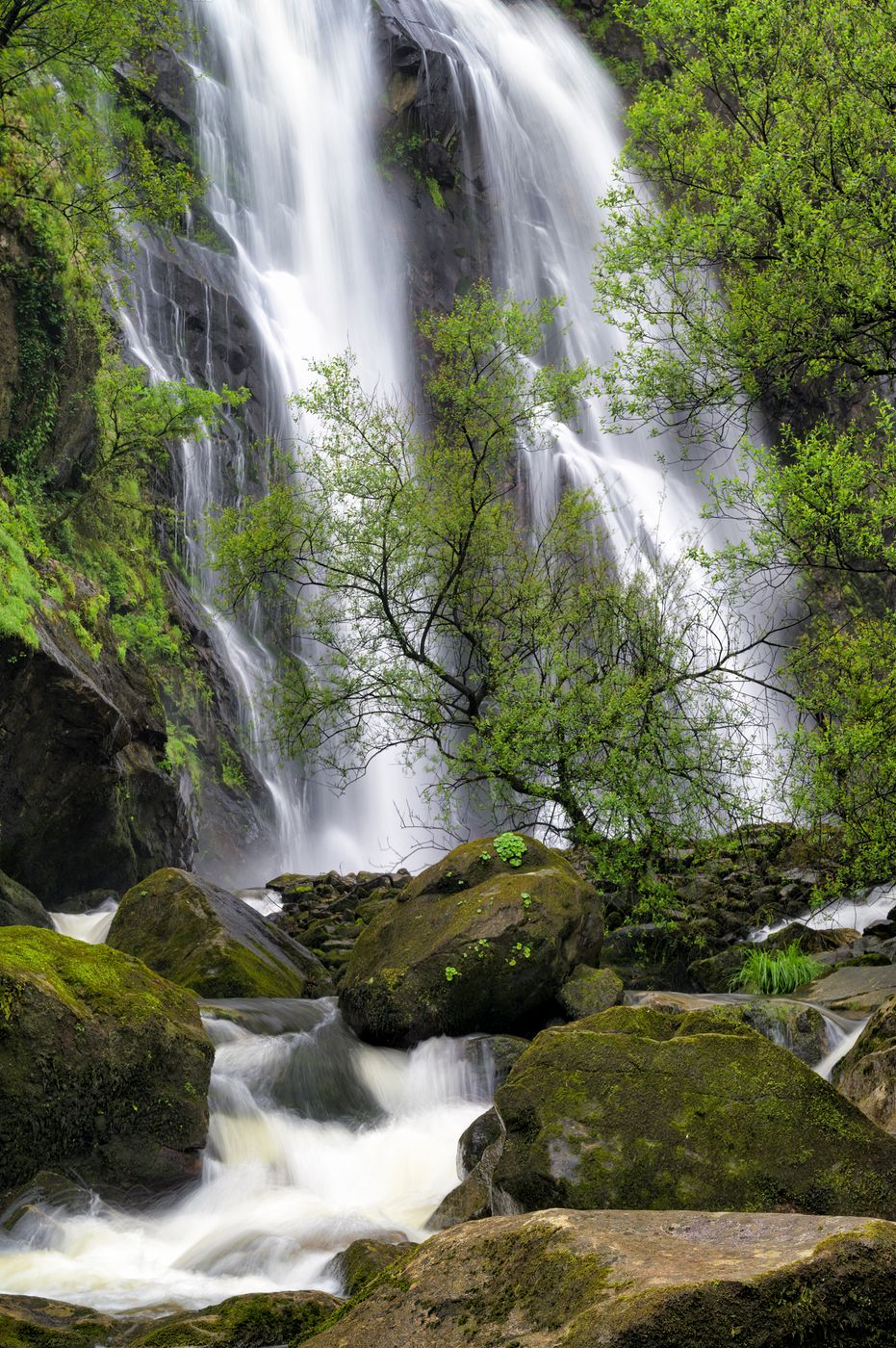 Fervenza Do Toxa, Spain
