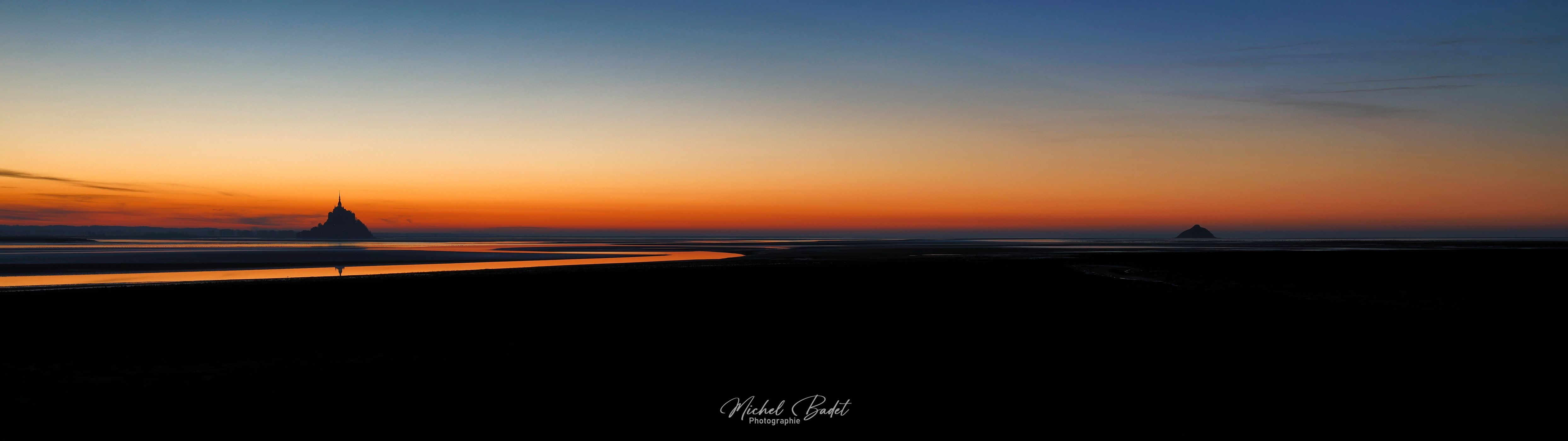 Game of light and shadow, Baie du Mont Saint-Michel, France