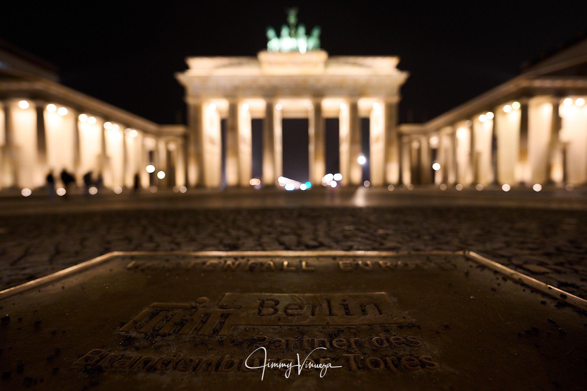 Memorial Plaque at the Brandenburger Gate, Berlin, Germany