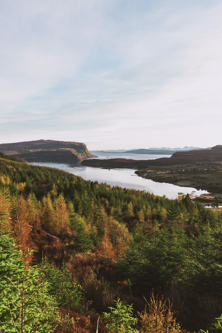 Mountain overlooking Portree, United Kingdom