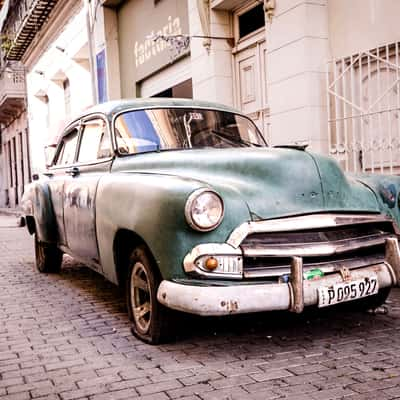 Old car in Havanna, Cuba