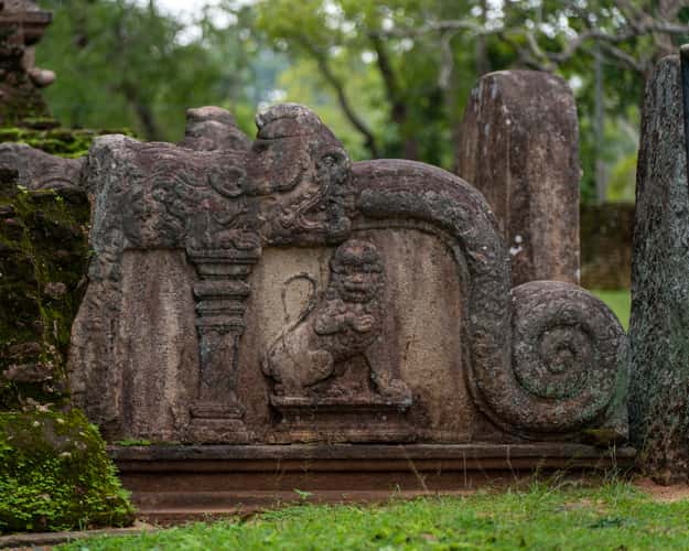 Polonnaruwa Ruins