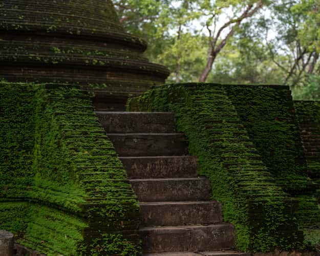 Polonnaruwa Ruins