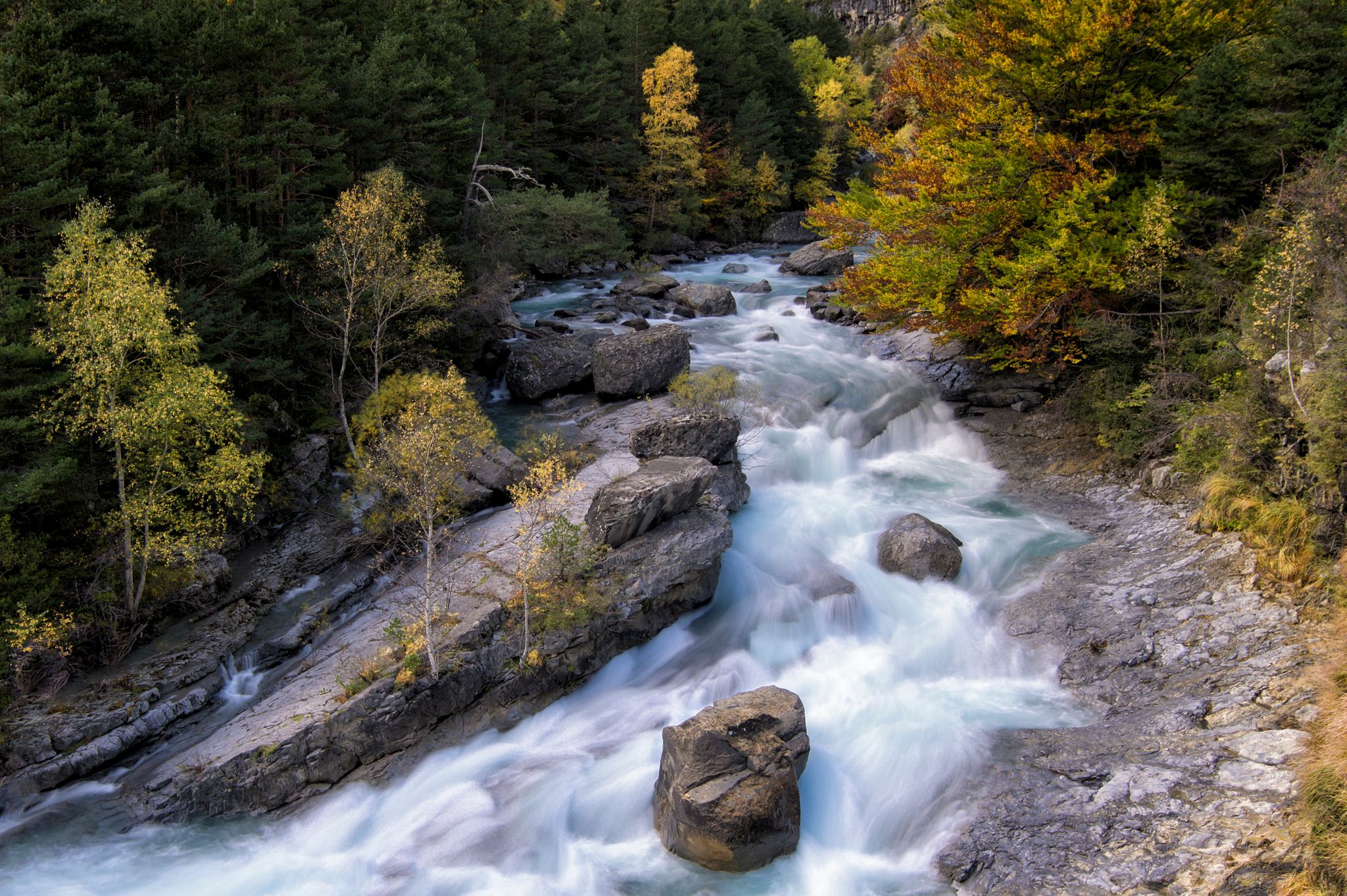Puente de Santa Elena, Río Ara, Spain