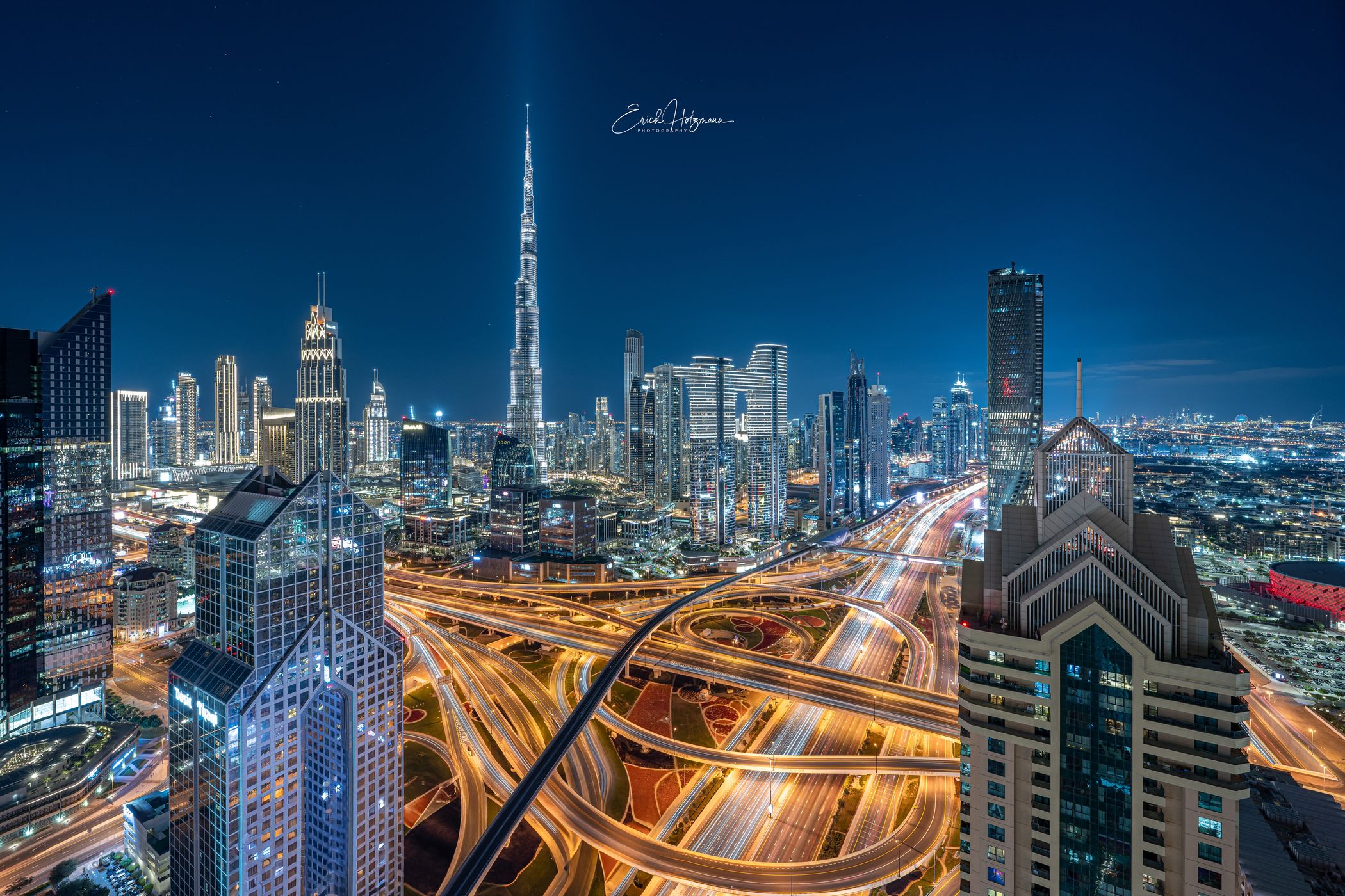The Best View of Dubai, Burj Khalifa view from Shangri-La, United Arab Emirates