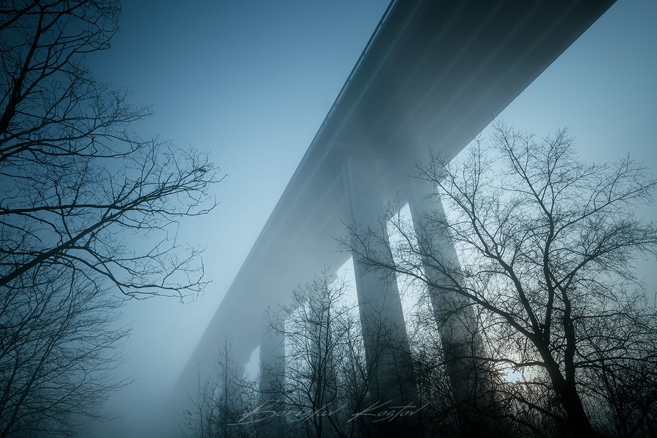 Under the Bridge, Bulgaria