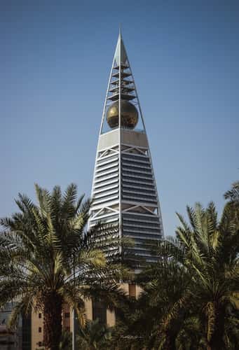 AL FAISALIAH TOWER RIYADH