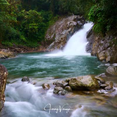 Cascada Del Amor, Ecuador