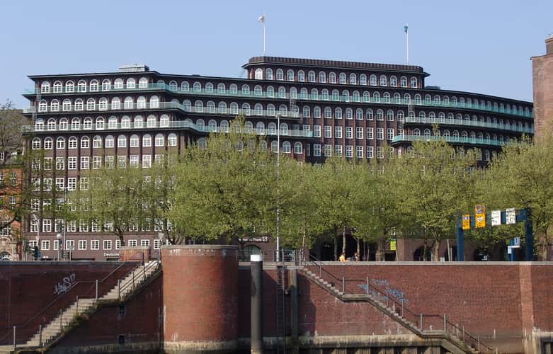 Chilehaus from Zollkanal