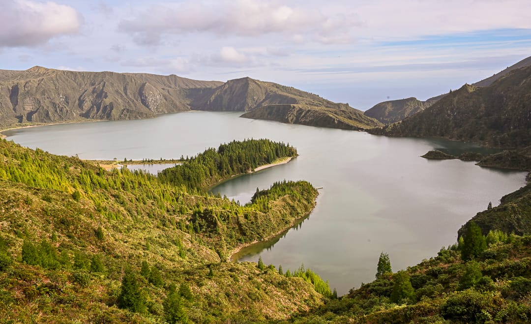 Lagoa do Fogo, Sao Miguel, Azores, Portugal