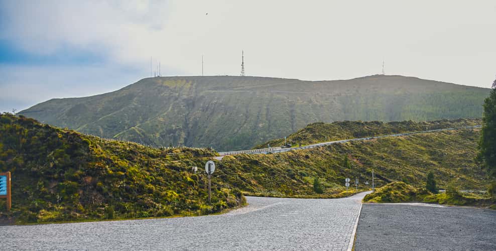 Green area surrounding 'Lagoa do Fogo'
