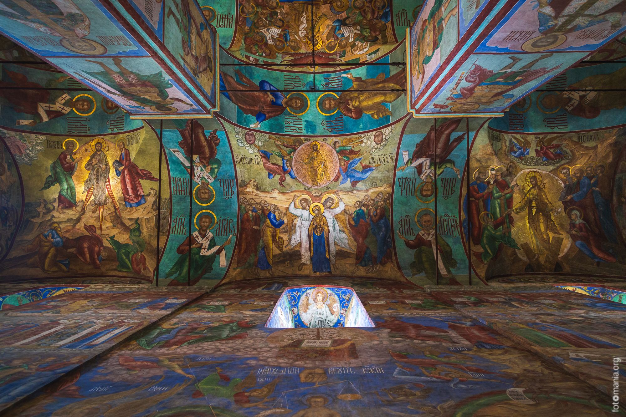 Interior of Uspenskiy Sobor, Russian Federation