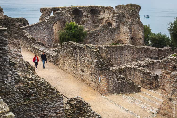 Roman villa ruins called Grotte di Catullo