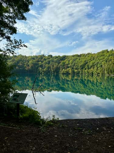 Round Lake - Green Lakes State Park