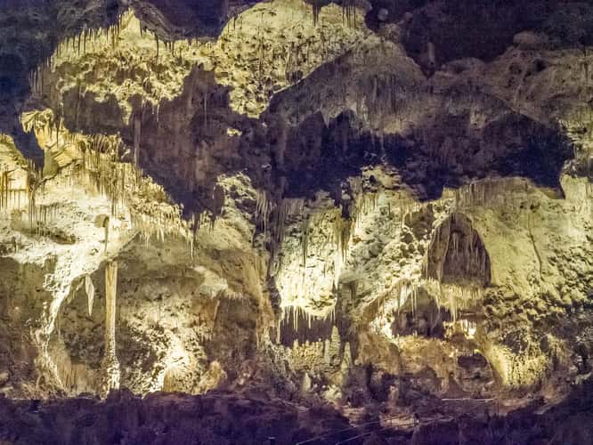 Carlsbad caverns