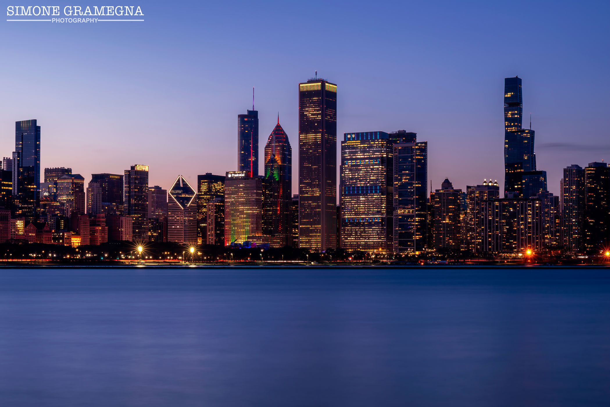 Chicago downtown from the Shedd Aquarium, USA