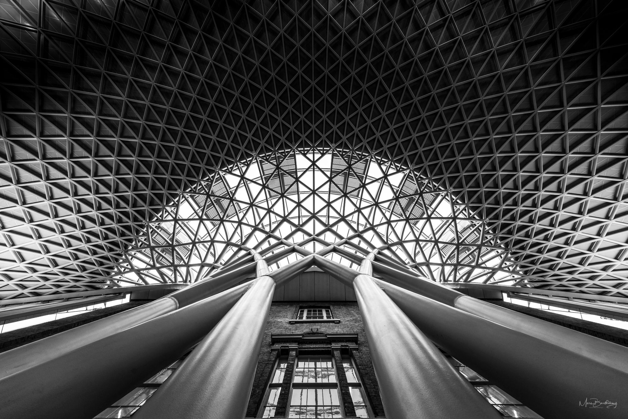 Entrance Hall at King's Cross Main Line Station, London, United Kingdom