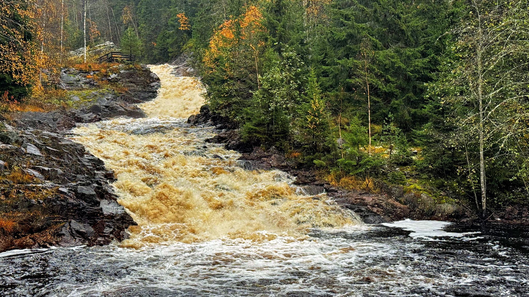 Fämtfallet Waterfall, Sweden