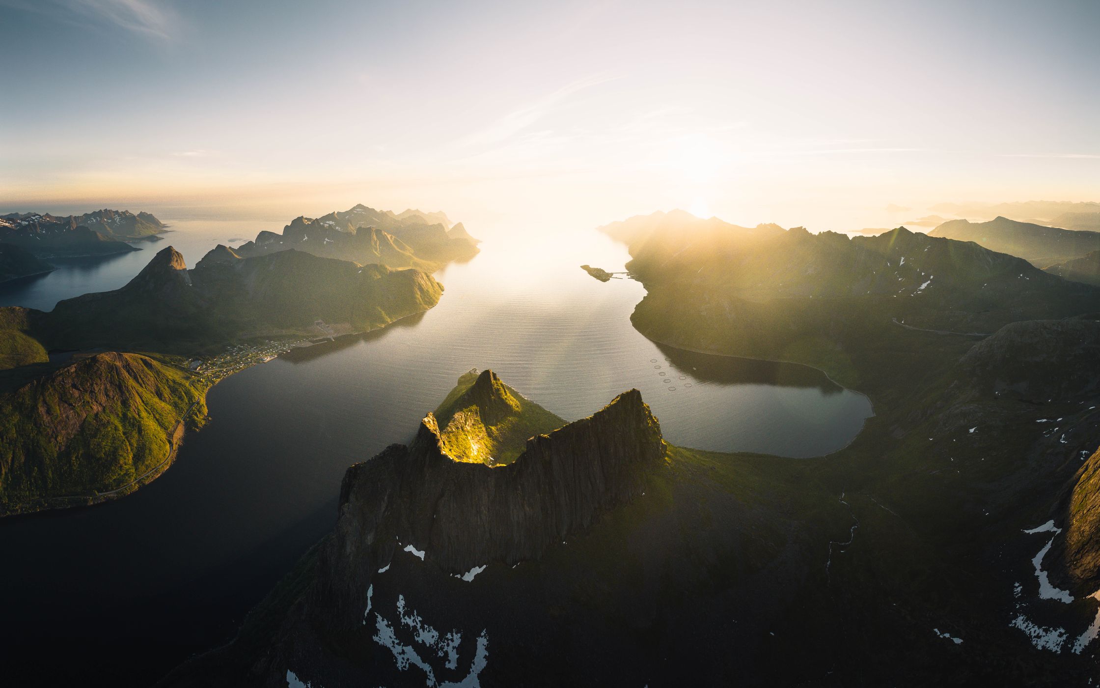 Grytetippen Peak, Senja, Norway