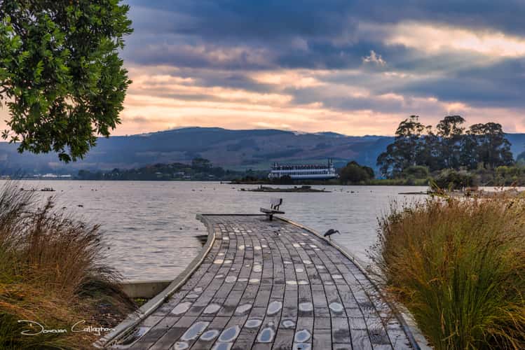 Jetty toward Lakeland Queen, Rotorua, North Island