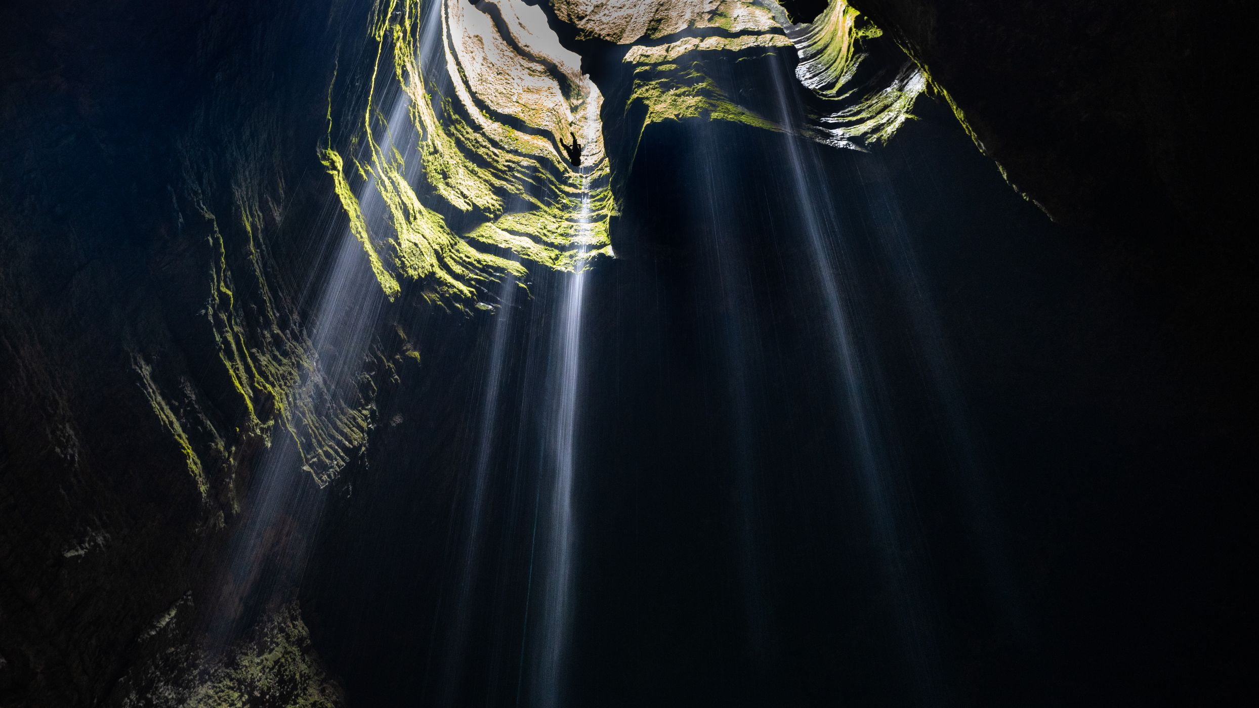 La Tronera cave, Colombia