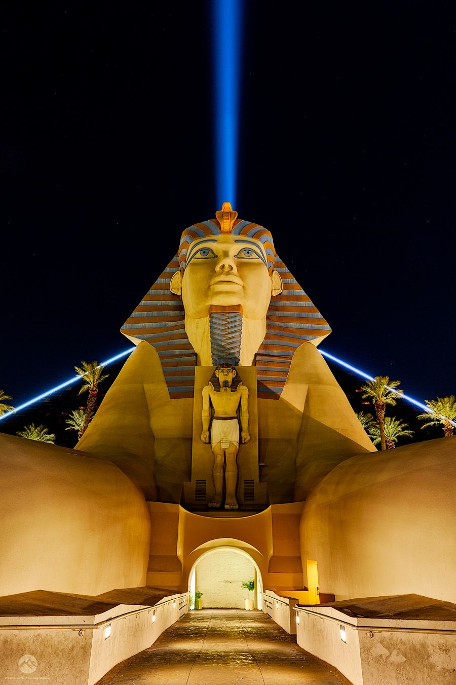 Luxor Sphinx & Pyramid, USA