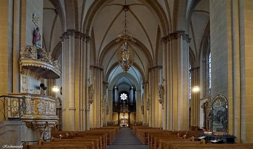 Paderborner Dom interior
