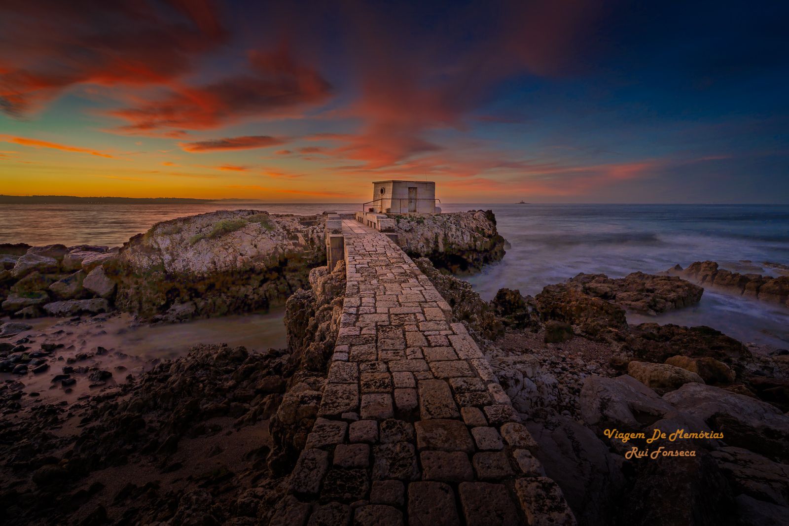 Praia das Fontainhas, Portugal