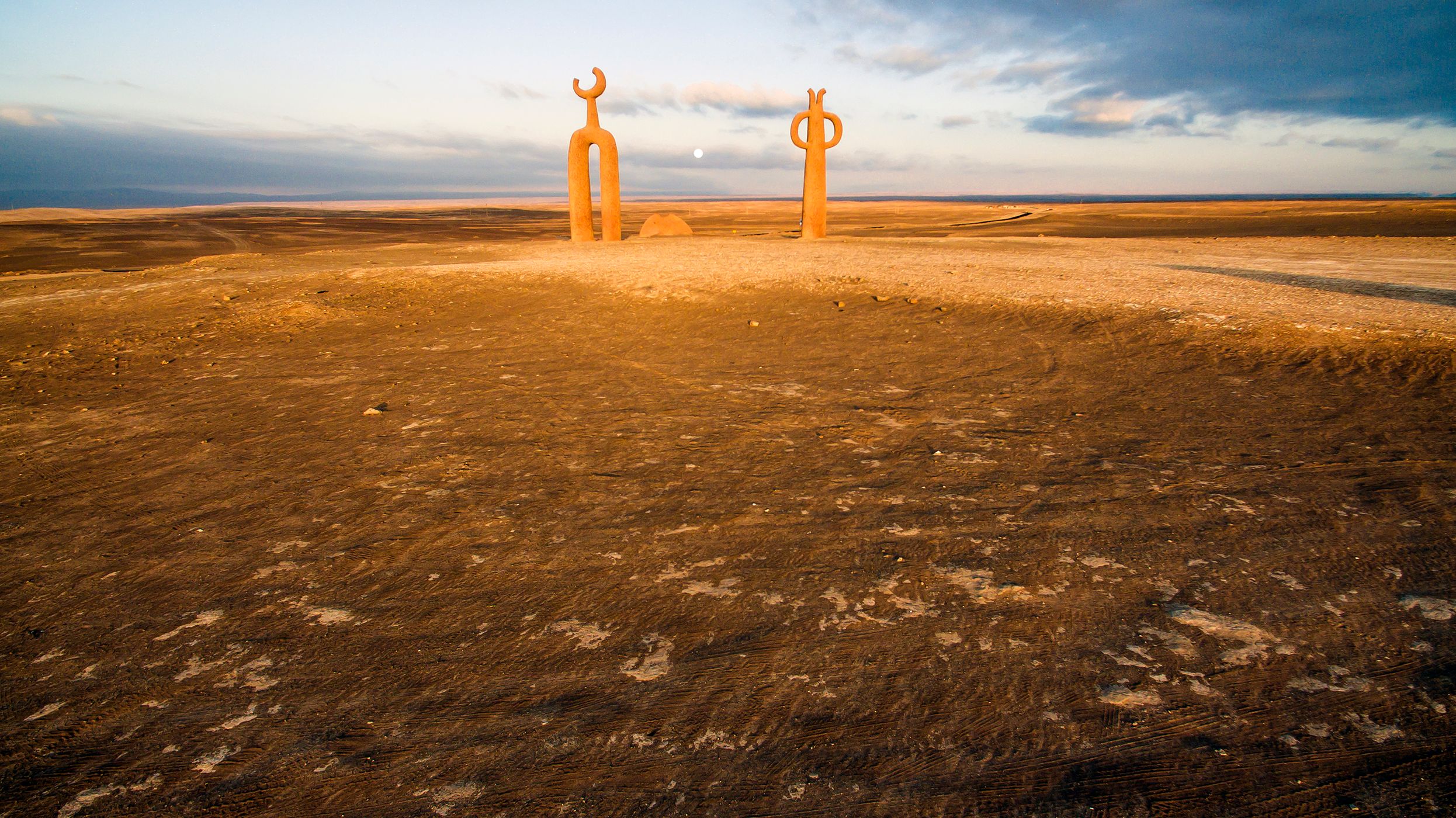 Presencias Tutelares Sculptures, Chile