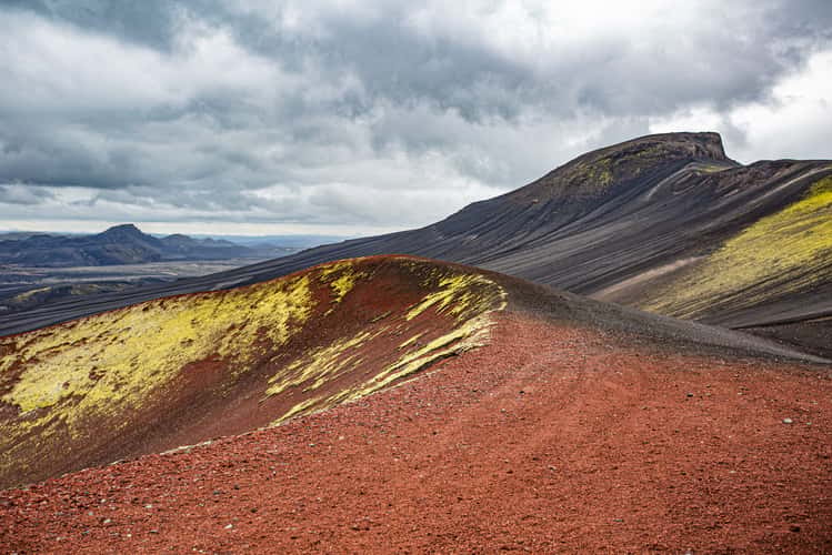 Raudaskál crater