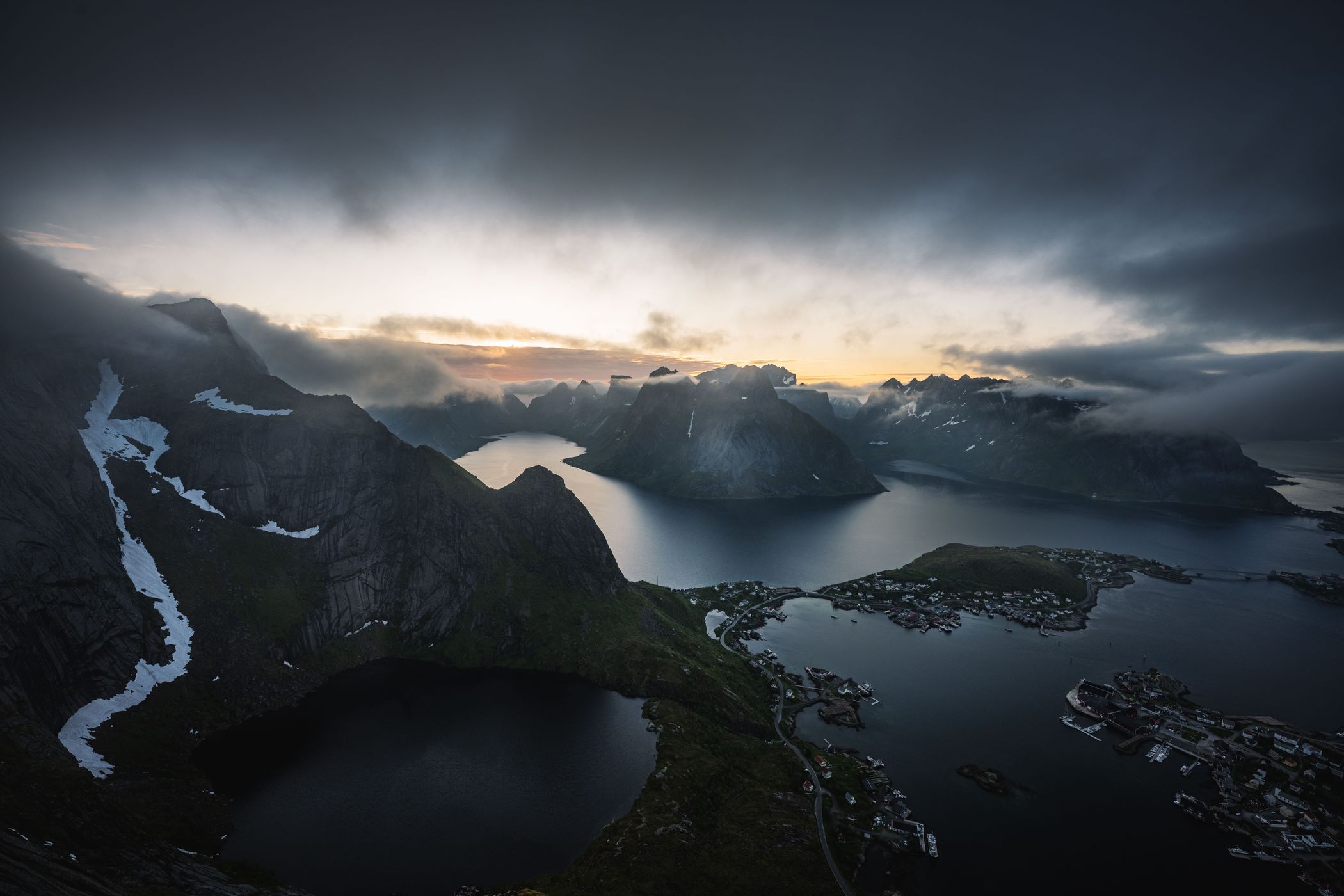 Reinebringen Ridge, Norway