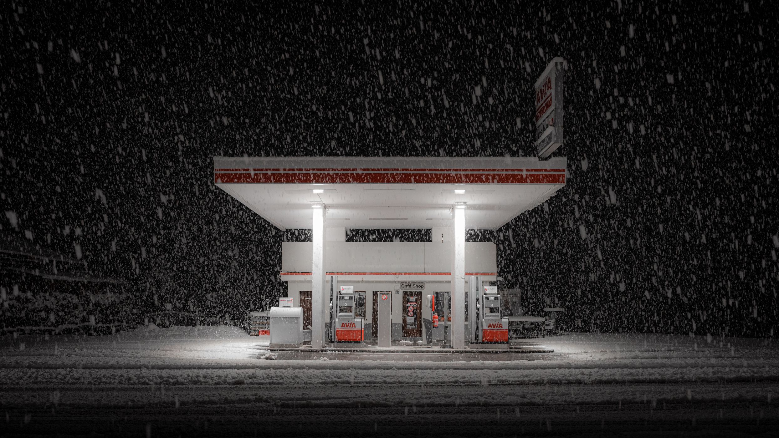 Rona Gasstation, Switzerland
