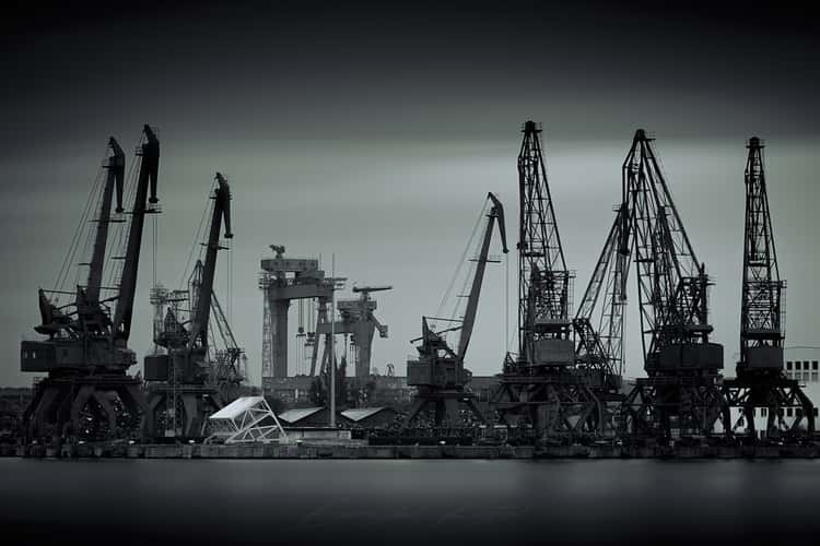Varna Cranes