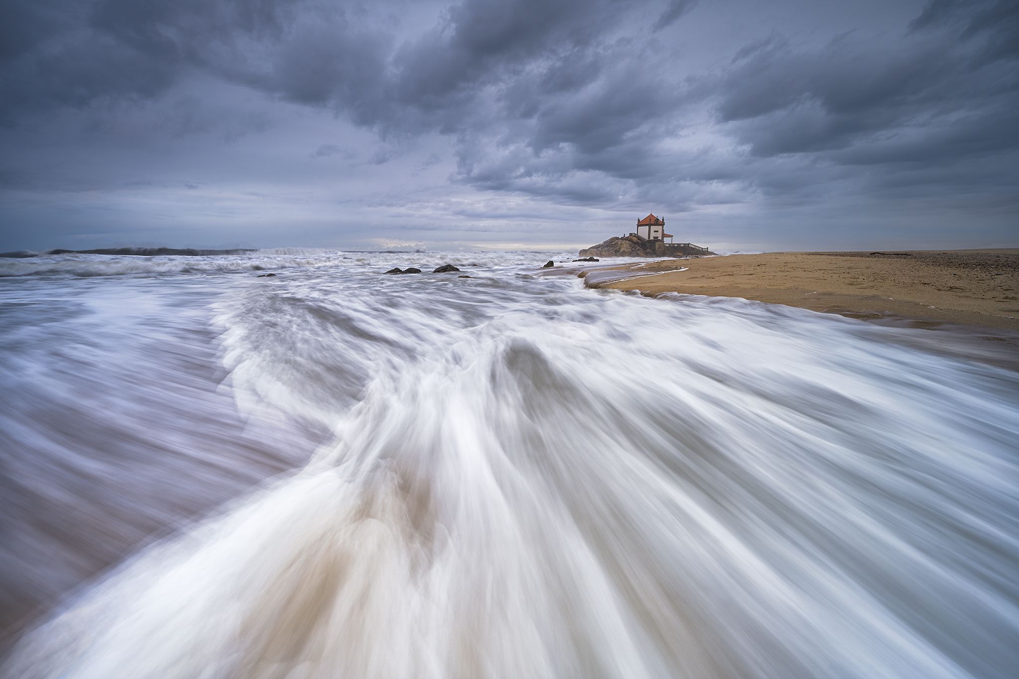 Capela do Senhor da Pedra, Portugal