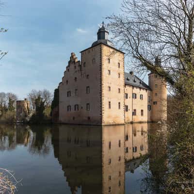 Burg Veynau, Germany