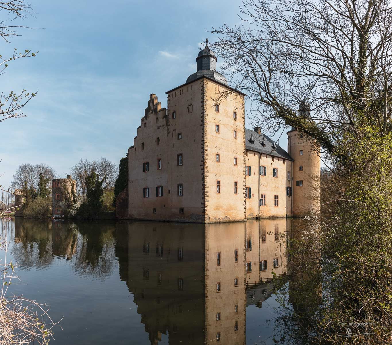 Burg Veynau, Germany