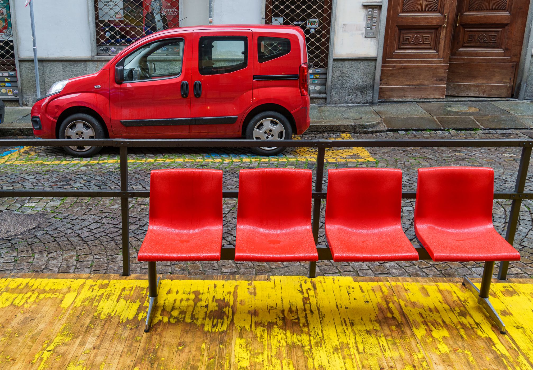 Cafe on Via Giuseppe Mazzini, Italy