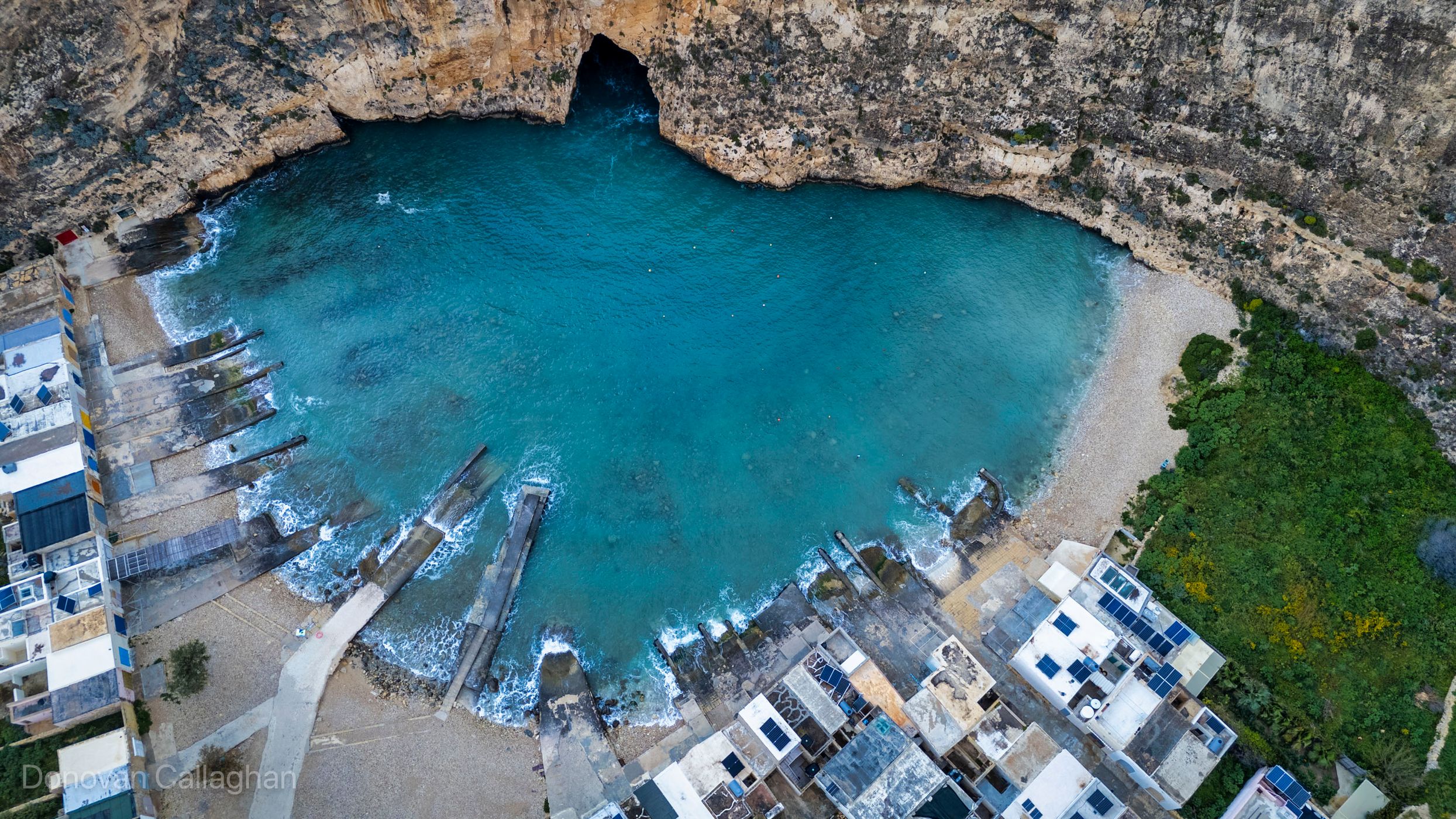 Dwejra Inland Sea, Malta
