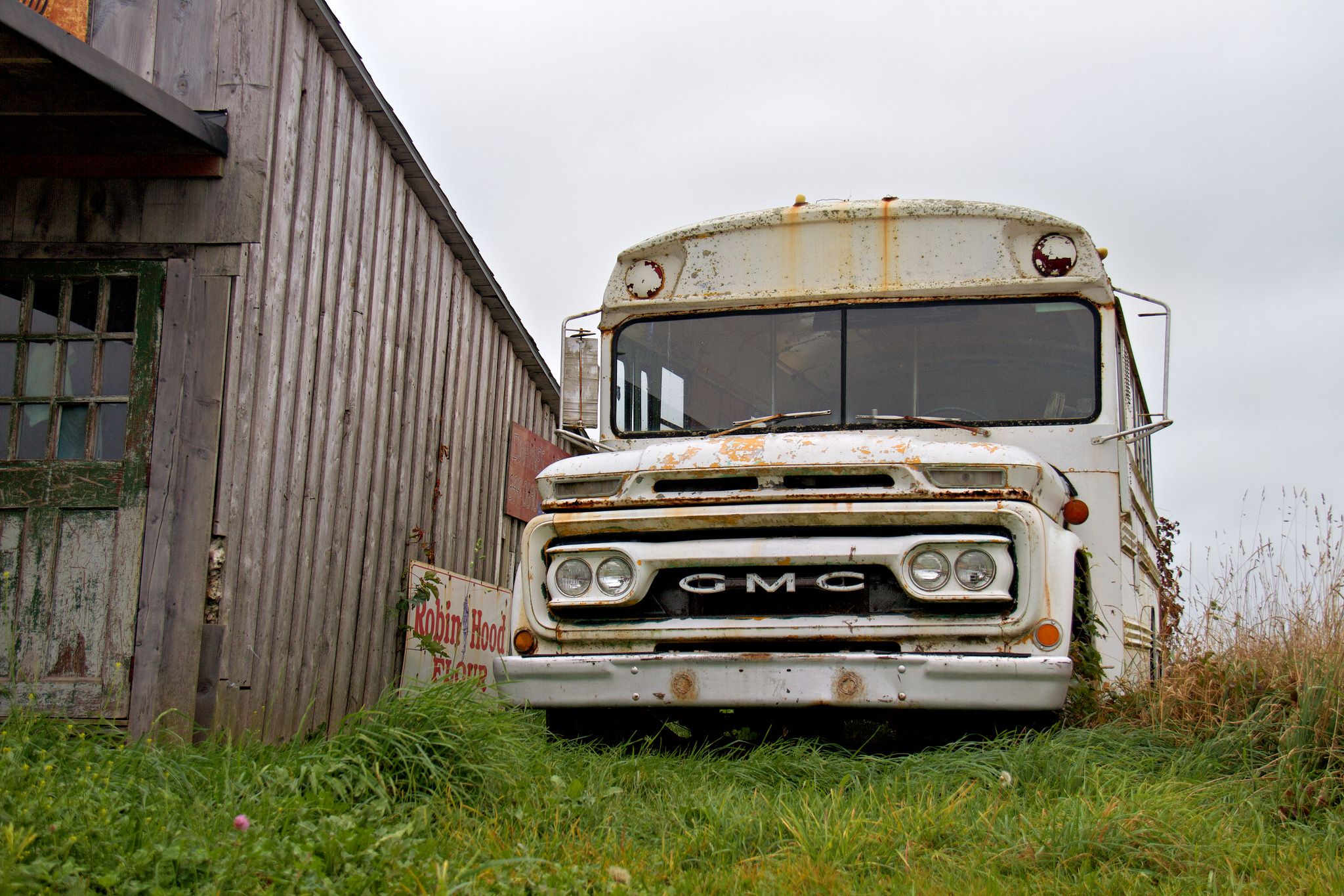 HILTZ AUTO CO., Canada